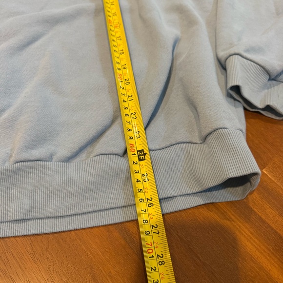 Alo Yoga Accolade Crewneck Sweatshirt Unisex XL Light Blue Oversize *Stain - Picture 5 of 6